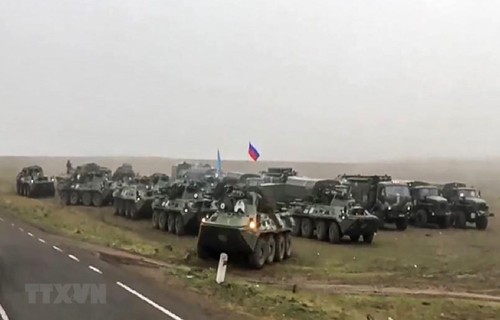 Presidente ruso confirma control eficaz del alto el fuego en Nagorno-Karabaj - ảnh 1