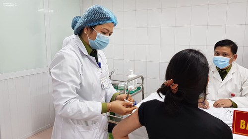 Vietnam termina la primera fase de pruebas de la vacuna Nanocovax - ảnh 1