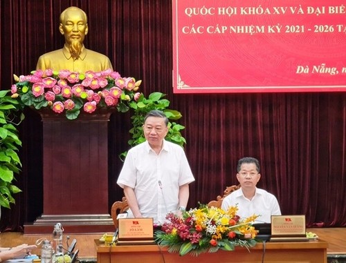 Dirigente vietnamita inspeccionan preparativos electorales en Da Nang - ảnh 1