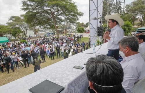 Presidente peruano convoca a una unidad y movilización nacional para el avance del país - ảnh 1