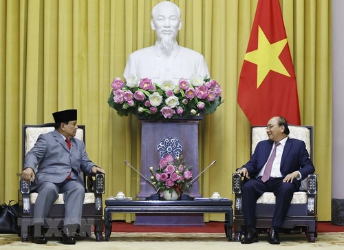 Presidente de Vietnam recibe al ministro de Defensa de Indonesia ​ - ảnh 1