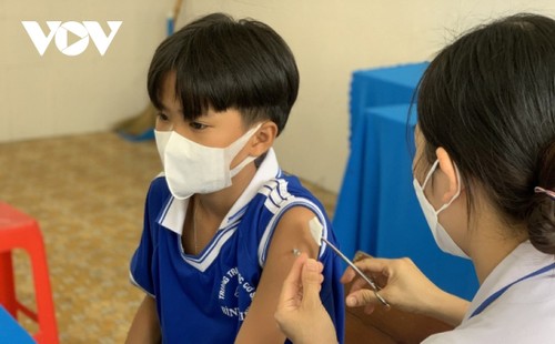 Covid-19 en Vietnam: El número de recuperados es casi 8 veces mayor que el de nuevos contagios - ảnh 1
