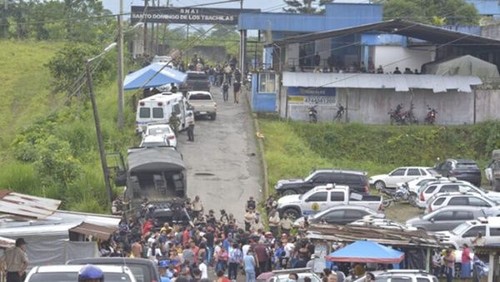 Al menos 13 muertos en un enfrentamiento en una cárcel de Ecuador - ảnh 1