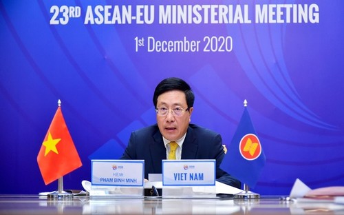 Vietnam promueve cooperación entre la ASEAN y la UE para el desarrollo mutuo - ảnh 1