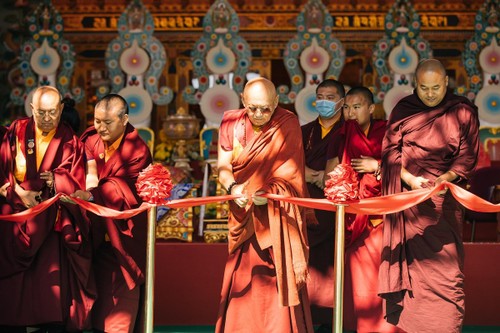 Entregan el certificado para el “Espacio Cultural y Espiritual” del Budismo Vajarayana - ảnh 1