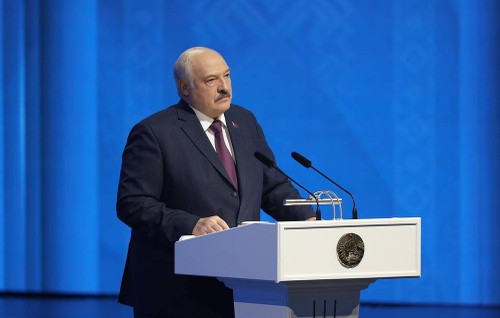 Presidente de Bielorrusia propone un alto el fuego inmediato en Ucrania - ảnh 1