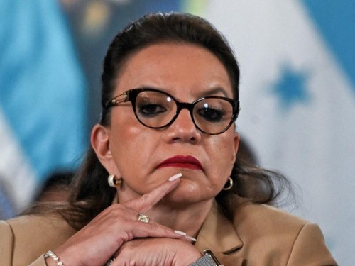  Presidenta hondureña anuncia intervención en cárceles locales - ảnh 1
