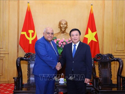 Vietnam y Cuba afianzan cooperación en la formación de cuadros - ảnh 1