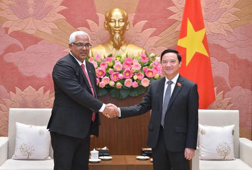 Vietnam y Cuba se comprometen a apoyarse mutuamente en la labor jurídica - ảnh 1