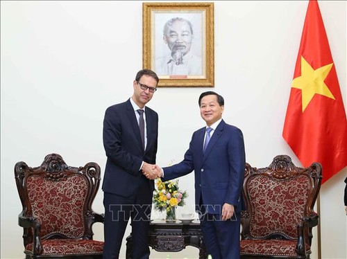 Vietnam y Suiza aumentan confianza política y relaciones de cooperación - ảnh 1