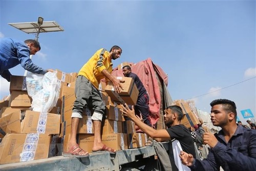 Conflicto Hamas-Israel: UE propuso nuevas iniciativas, Israel reabre corredor humanitario para civiles - ảnh 1