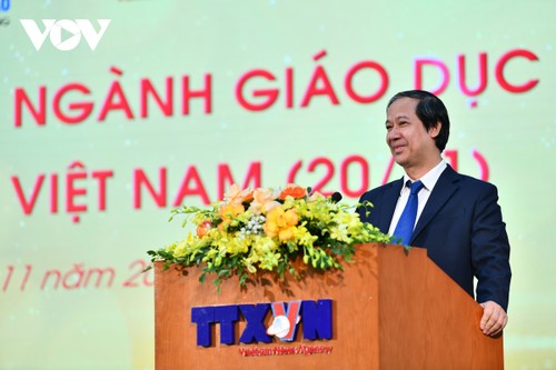 Numerosos actos en honor a profesores vietnamitas - ảnh 1