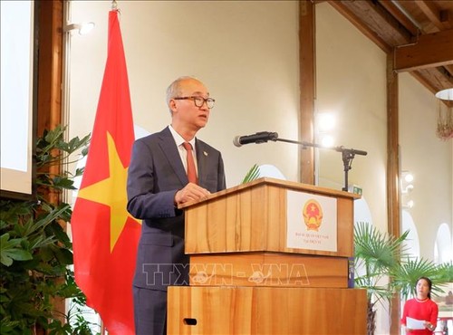 Vietnam y Suiza lanzan ​nueva iniciativa para promover la cooperación bilateral - ảnh 1