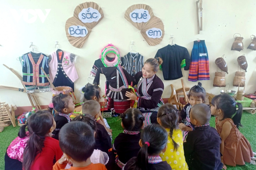 ¿Cómo minorías étnicas en Lai Chau preservan sus rasgos culturales tradicionales? - ảnh 1