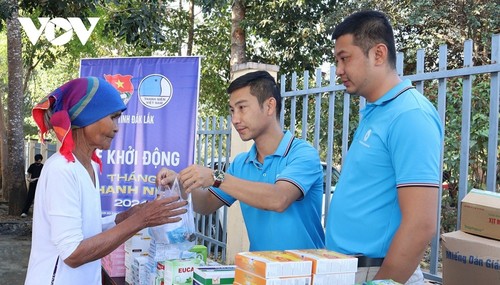 La juventud vietnamita se entrega por el bienestar de las comunidades remotas en Dak Lak  - ảnh 2