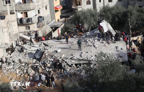 Conflicto Hamás-Israel: Tel-Aviv puede abandonar negociaciones y alista​ un ataque terrestre contra Rafah - ảnh 1