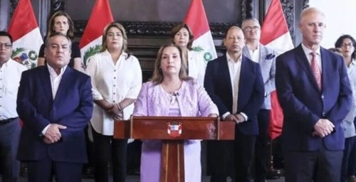 Presidenta de Perú pide adelantar su declaración ante la Fiscalía por el caso de los Rolex - ảnh 1