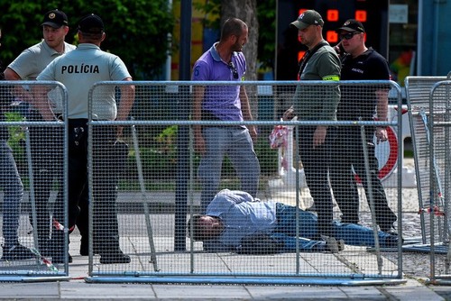 Condena mundial a atentado contra primer ministro eslovaco - ảnh 1