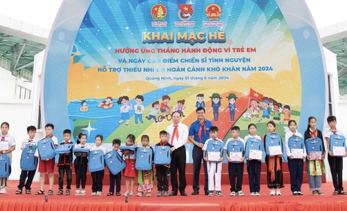 Celebran en Vietnam diversas actividades en respuesta al Día Internacional del Niño - ảnh 1