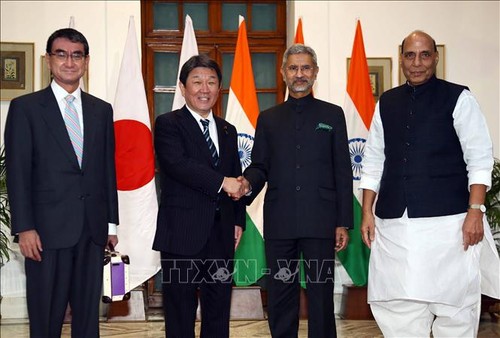 ญี่ปุ่นและอินเดียให้คำมั่นผลักดันความร่วมมือกับอาเซียนเพื่อสันติภาพและความเจริญรุ่งเรืองในภูมิภาค - ảnh 1