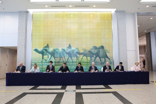 การประชุมสุดยอดกลุ่ม G7 แสวงหามาตรการเพื่อแก้ไขความท้าทายระดับโลก - ảnh 2