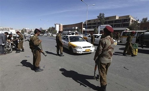  Explosion at Yemen weapons depot kills 10 - ảnh 1