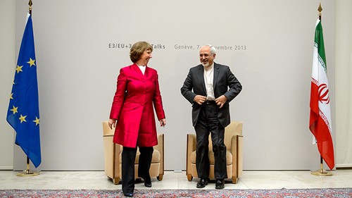 West considers loosening sanctions on Iran - ảnh 1
