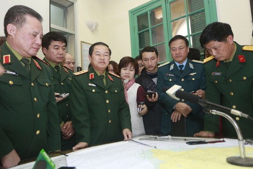 Vietnam’s efforts in search for missing Malaysian plane praised  - ảnh 1