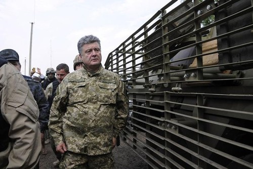 Ukrainian President resumes military campaign - ảnh 1