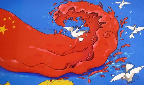 Caricatures of China’s hegemonic dream in the East Sea on display - ảnh 1