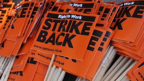 1 million workers in UK to strike - ảnh 1