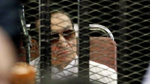 Egypt lifts election ban on Mubarak’s party officials - ảnh 1