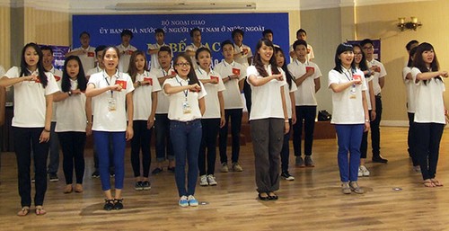 Summer camp for overseas Vietnamese youth concluded - ảnh 1