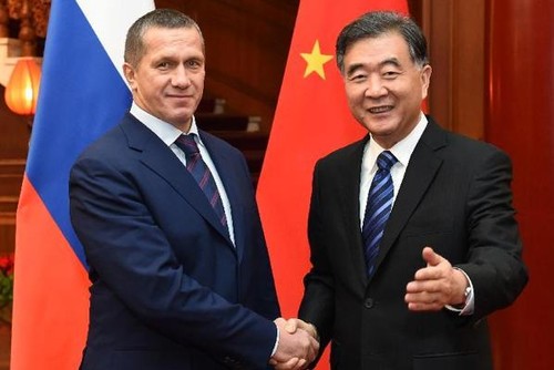 China, Russia agree to cooperate in developing Far East region - ảnh 1