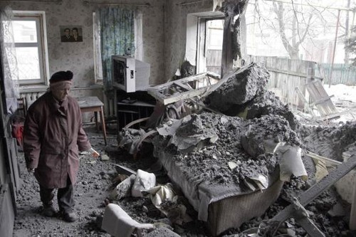 Ukraine peace talks collapse as conflicts mount in eastern region - ảnh 1