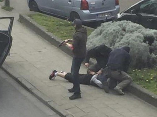 Belgium arrests 5 suspects of Paris, Brussels attacks - ảnh 1