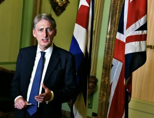 UK, Cuba agree on debt restructuring - ảnh 1