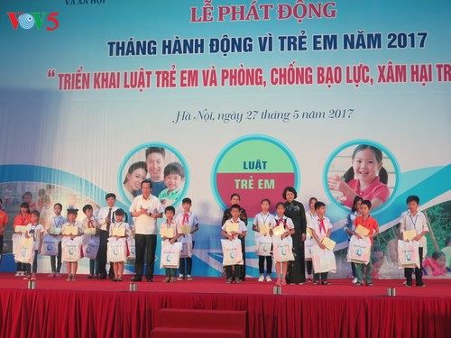 Vietnam launches Action Month for Children 2017 - ảnh 1