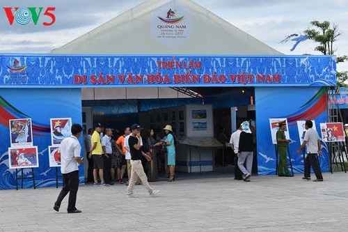 Exhibition promotes Quang Nam province’s sea tourism, culture - ảnh 1