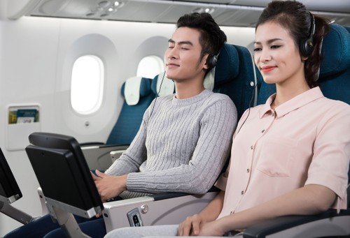 Vietnam Airlines to launch summer promotion - ảnh 2
