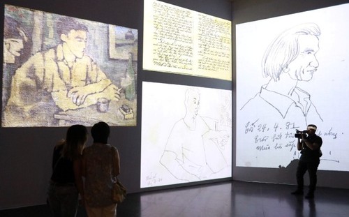 Hanoi exhibitions feature Indochina fine arts and applied, multimedia art - ảnh 2