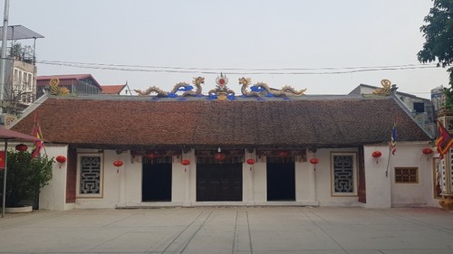 Bat Trang pottery village recognized as tourist site - ảnh 1