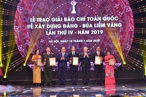 Press works on party building honored - ảnh 1