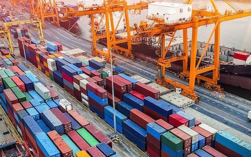 Vietnam posts 1.86-billion-USD trade surplus in June - ảnh 1