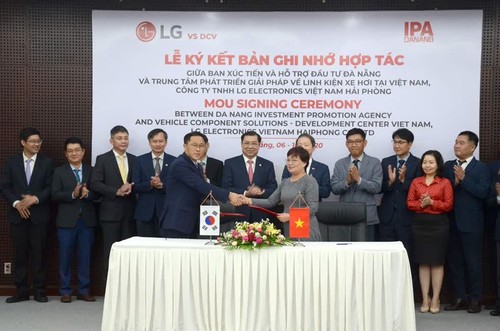 LG Electronics reaffirms plan to build 2nd R&D center in Vietnam - ảnh 1