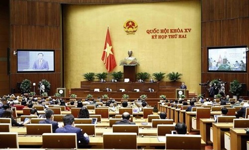 National Assembly’s year-end session opens, underlines COVID-19 fight, recovery tasks  - ảnh 1