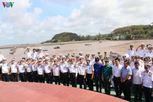 K15 wharf, departure point of unnumbered ships transporting weapons to southern battlefield - ảnh 2