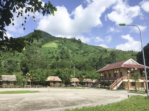 Ka Lu Community Tourism Site, where Van Kieu ethnic minority culture flourishes - ảnh 2