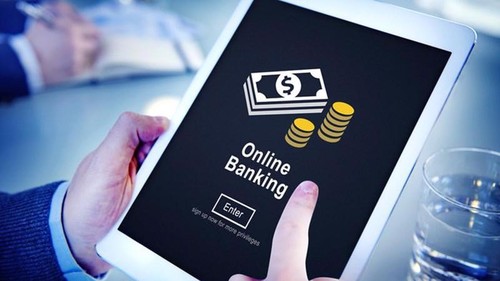 Vietnam’s commercial banks promote digital banking - ảnh 1