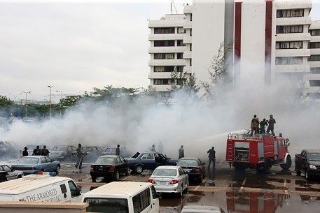 Mindestens acht Tote bei Explosionen im Norden Nigerias - ảnh 1